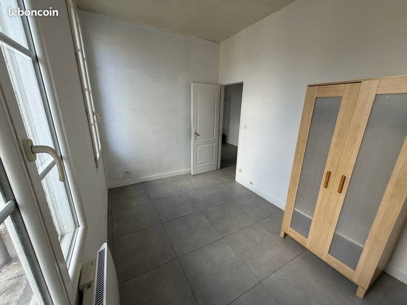 Appartement à louer, 32m², Guîtres