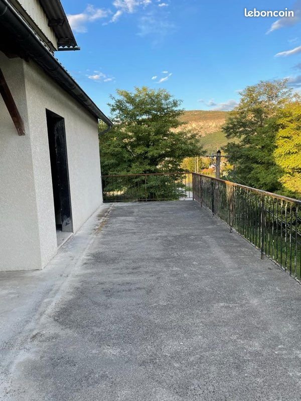 Maison à vendre, 45m², Yenne