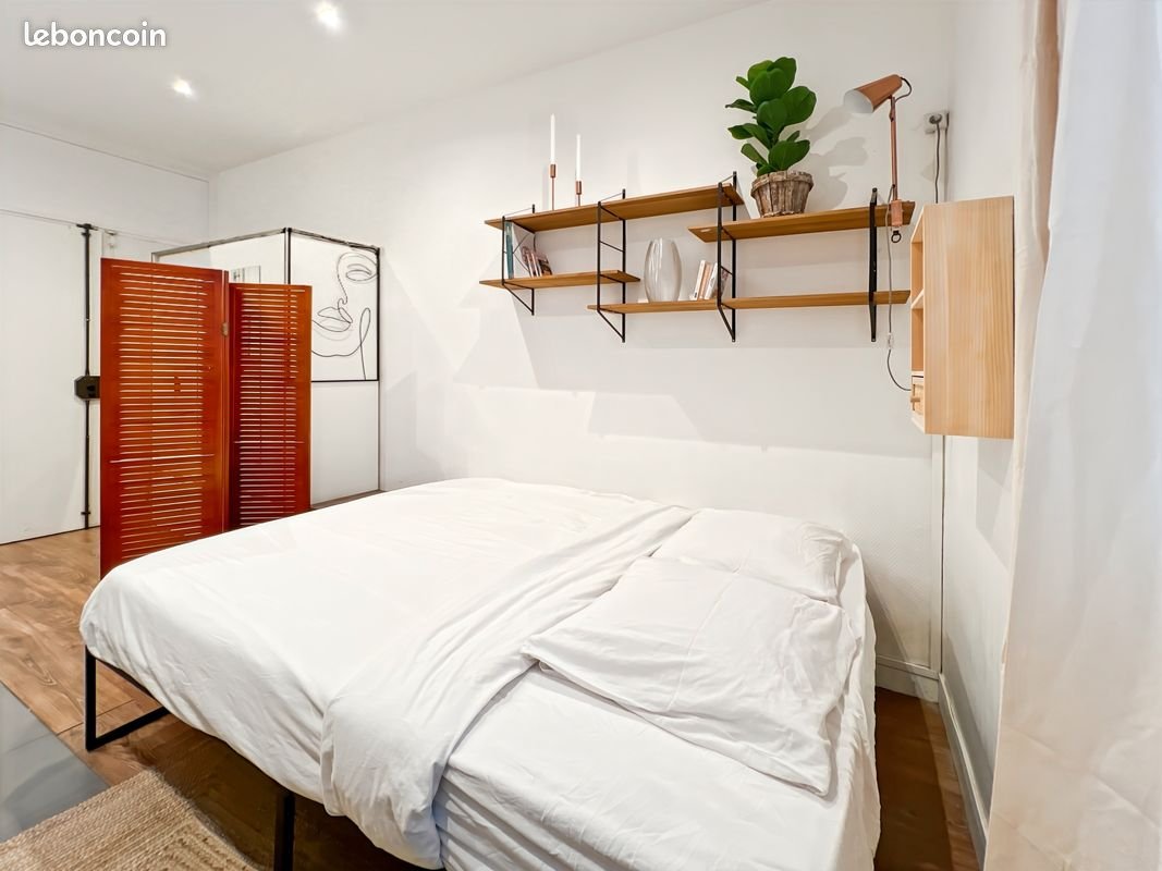 Appartement à louer, 18m², Paris 11ème