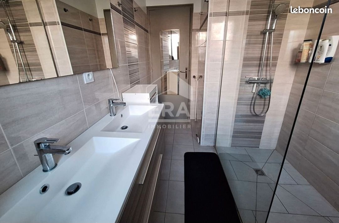 Maison à vendre, 117m², Saint-Barthélemy-de-Bellegarde