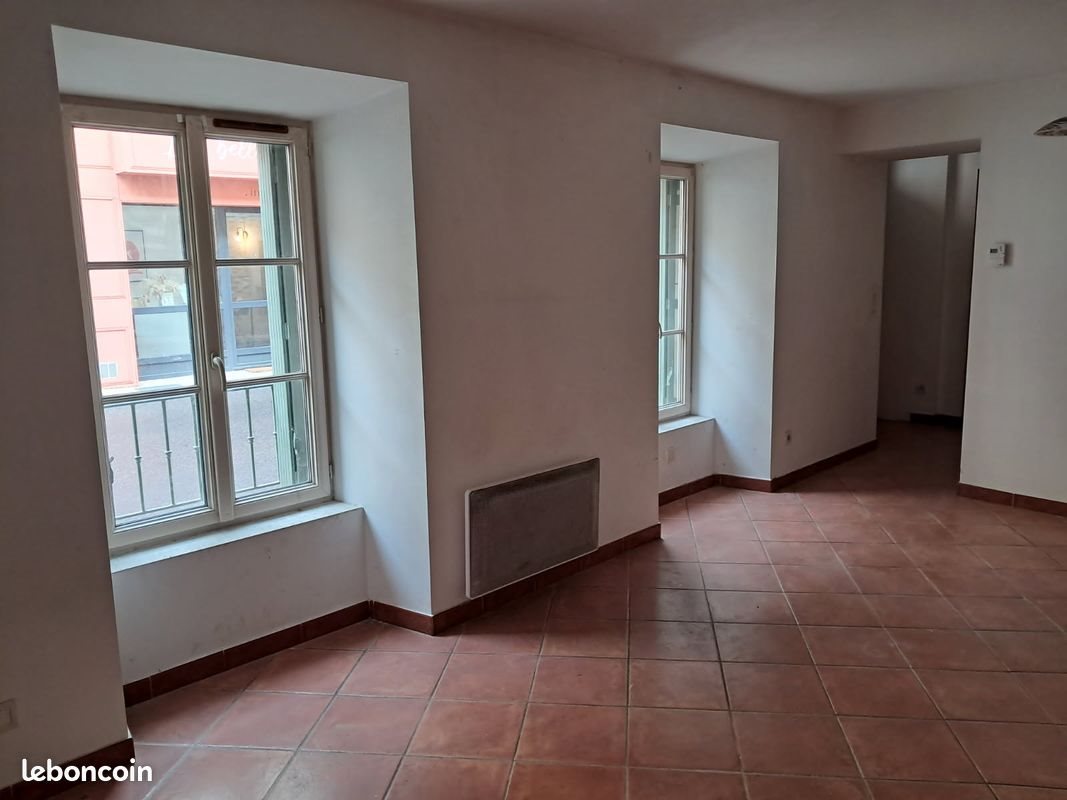 Appartement à louer, 58m², Mirabel-aux-Baronnies
