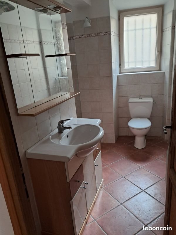 Appartement à louer, 58m², Mirabel-aux-Baronnies