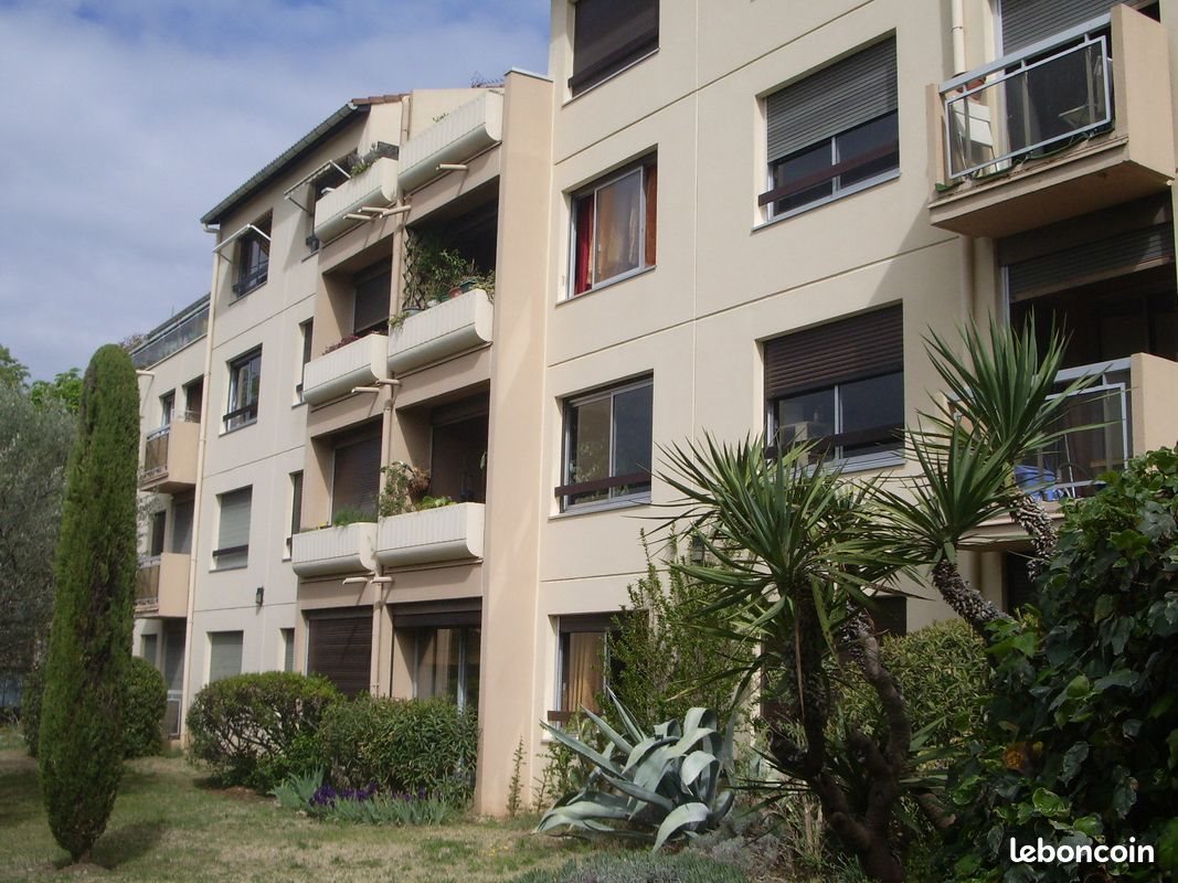 Appartement à louer, 50m², Nîmes