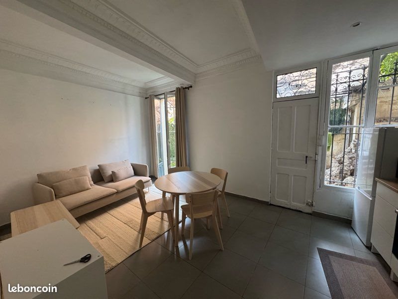 Appartement à louer, 45m², Beausoleil