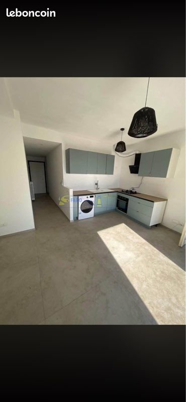 Appartement à louer, 60m², Menton