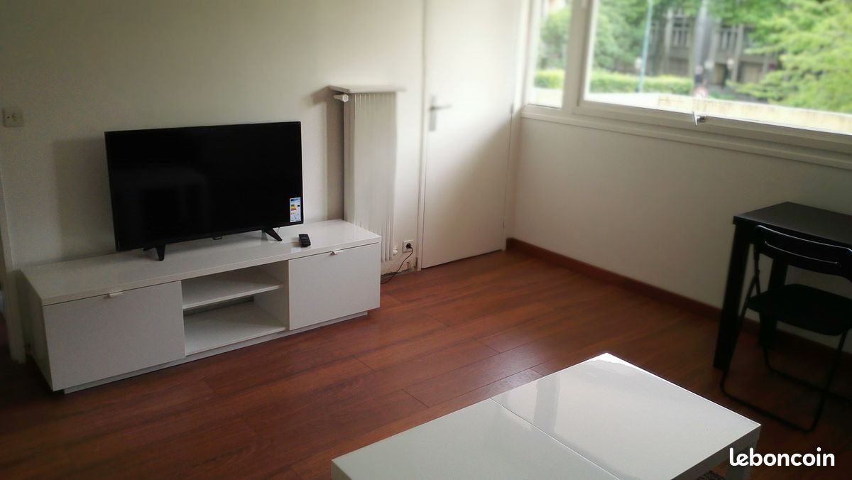 Appartement à louer, 30m², Saint-Maurice