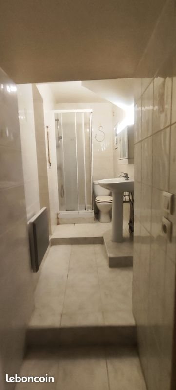 Appartement à louer, 23m², Nîmes