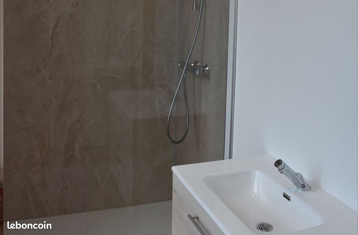 Maison à louer, 250m², Saint-Denis-de-Gastines