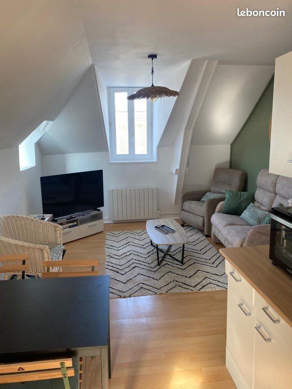 Appartement à louer, 45m², Étel