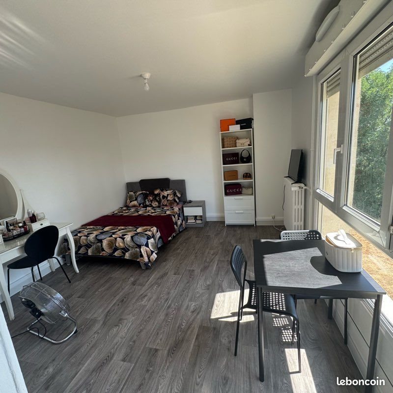 Appartement à louer, 30m², Bagneux