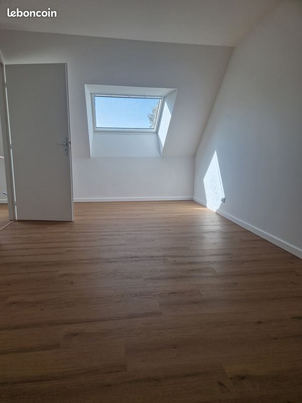 Maison à louer, 89m², Sérent