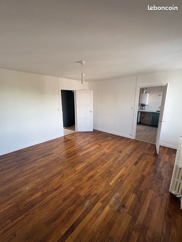 Appartement à louer, 70m², Guéret