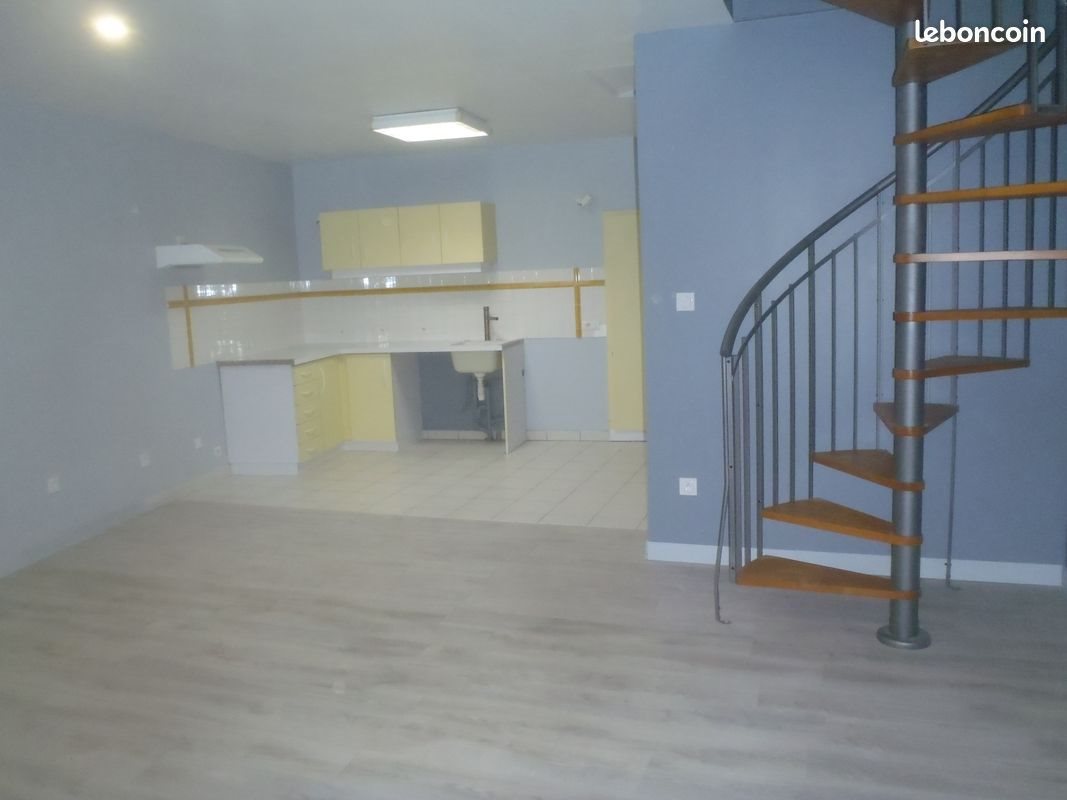 Appartement à louer, 68m², Valence-en-Poitou