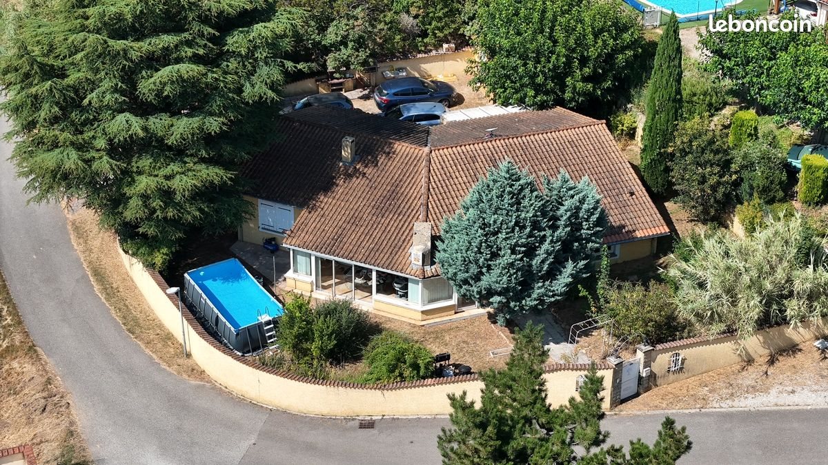 Maison à louer, 137m², Manthes
