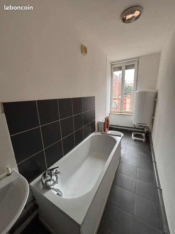 Appartement à louer, 42m², Denain