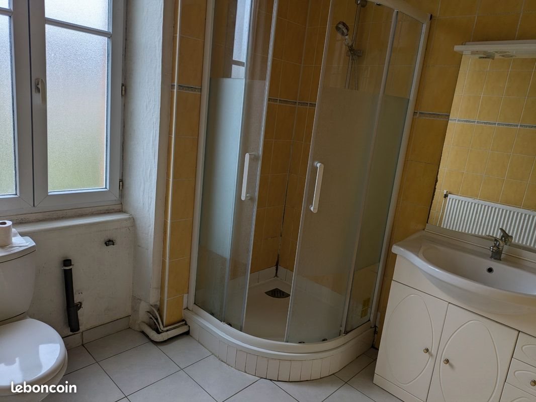 Appartement à louer, 35m², Fougères