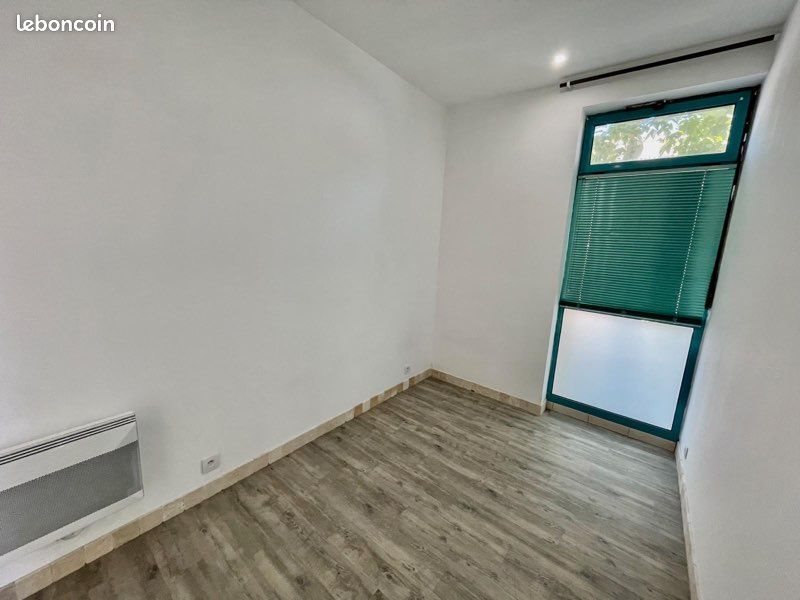 Appartement à louer, 40m², Garons