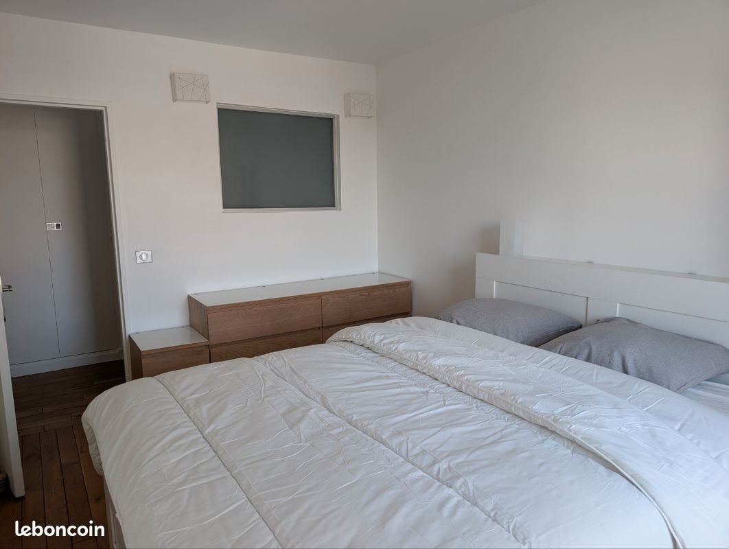 Appartement à louer, 48m², Courbevoie