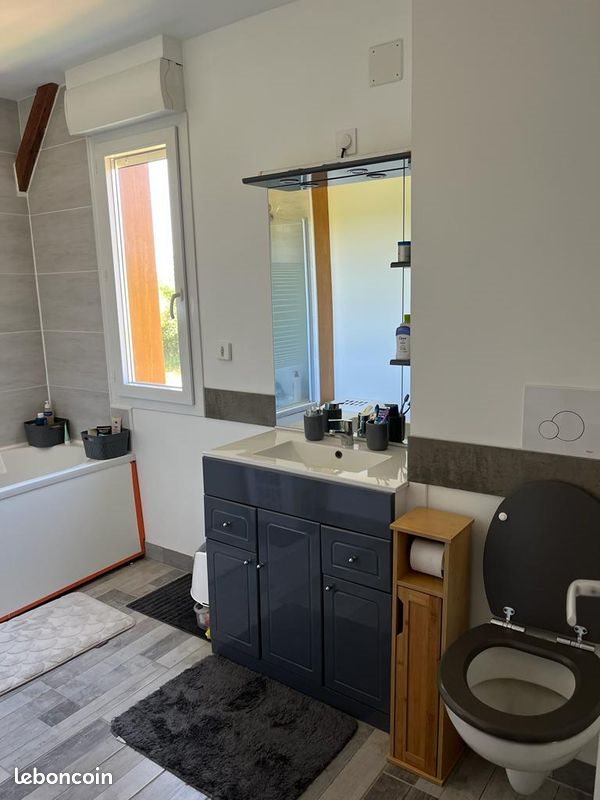 Maison à louer, 95m², Auros