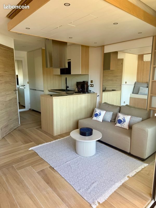 Appartement à louer, 19m², Gruissan