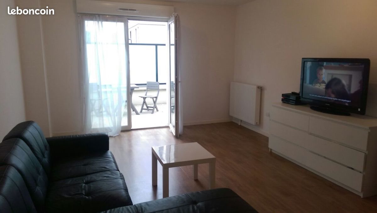 Appartement à louer, 35m², Stains