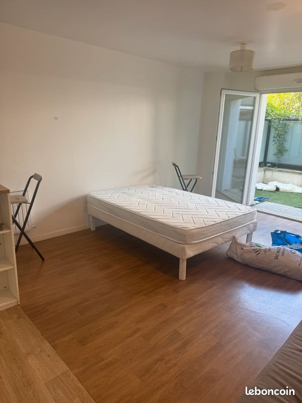 Appartement à louer, 35m², Stains