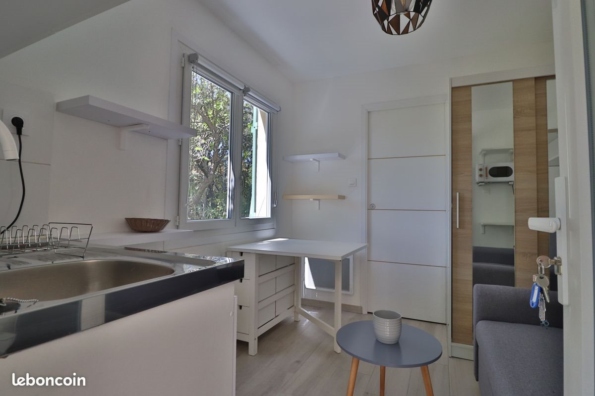 Appartement à louer, 12m², Nîmes