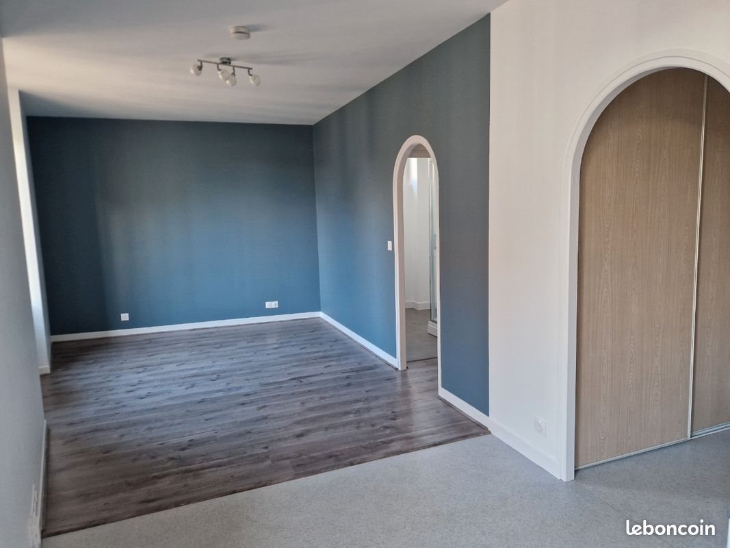 Appartement à louer, 25m², Saint-Flour