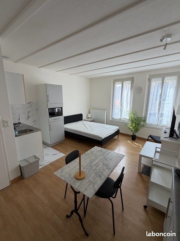 Appartement à louer, 27m², Niort