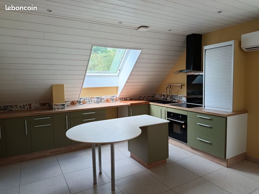 Maison à louer, 59m², Aubazines