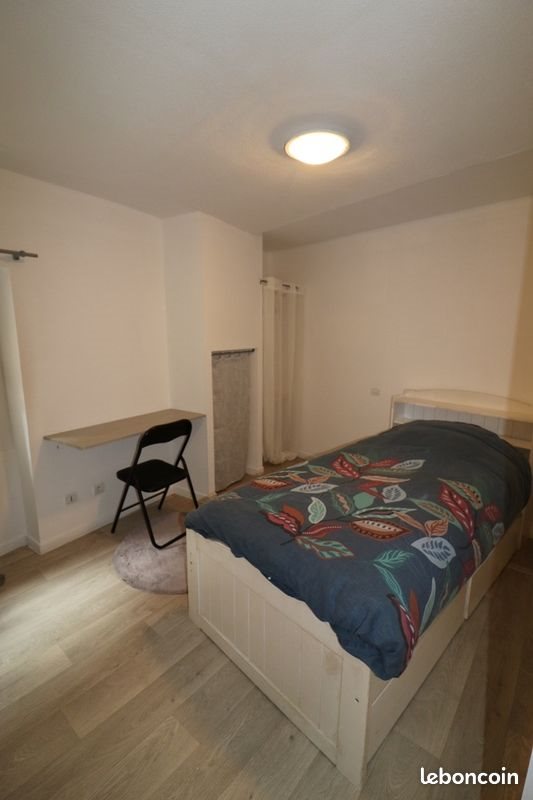Appartement à louer, 53m², Saint-Pons-de-Thomières