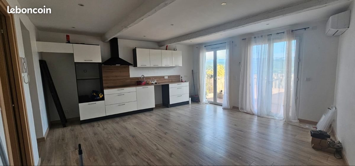 Appartement à louer, 70m², La Cadière-d'Azur