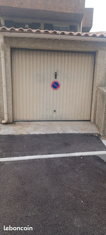 Appartement à louer, NaNm², La Londe-les-Maures