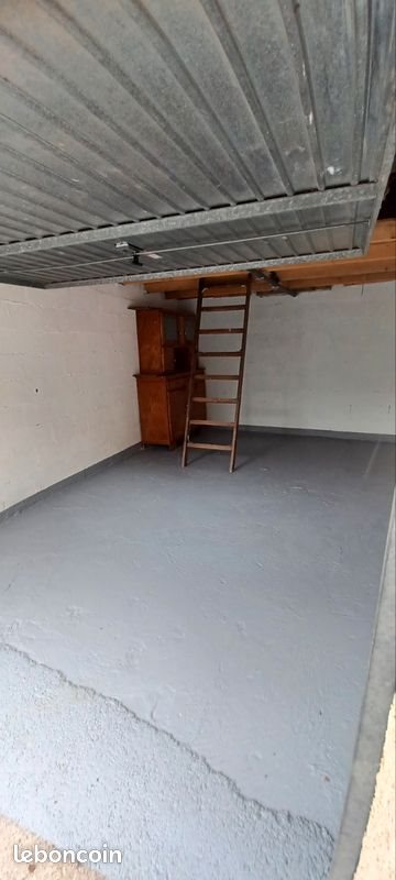 Appartement à louer, NaNm², La Londe-les-Maures