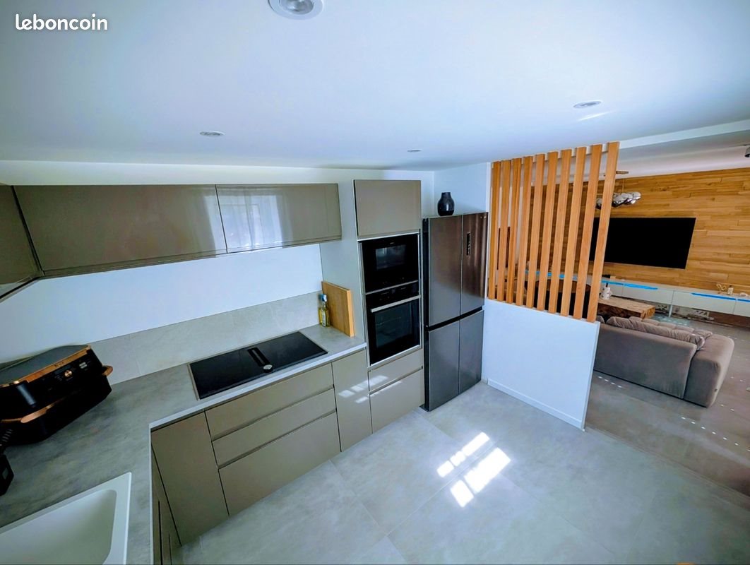Appartement à vendre, 200m², La Balme-de-Sillingy