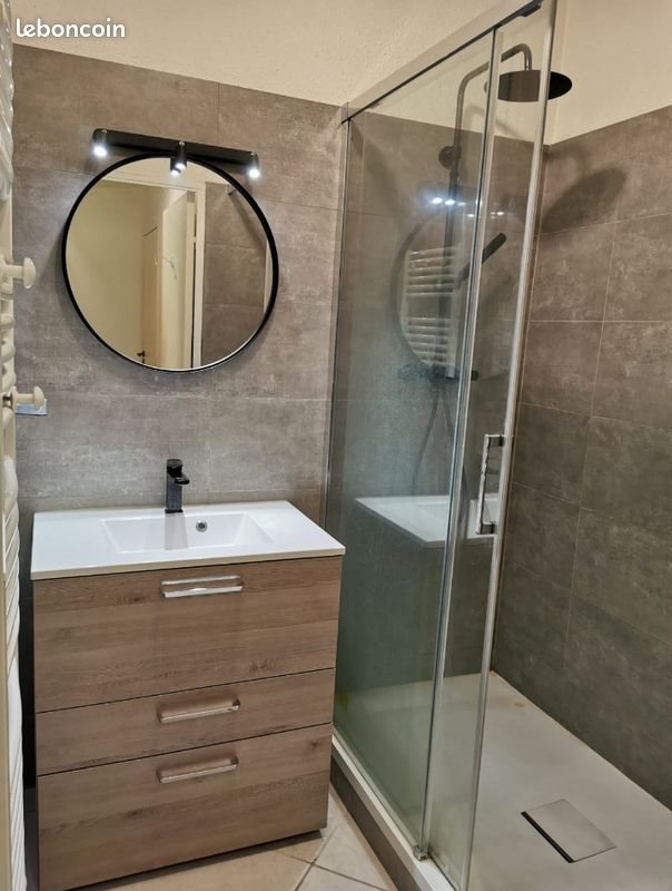 Appartement à louer, 63m², Nîmes