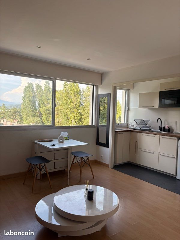 Appartement à louer, 25m², Mandelieu-la-Napoule