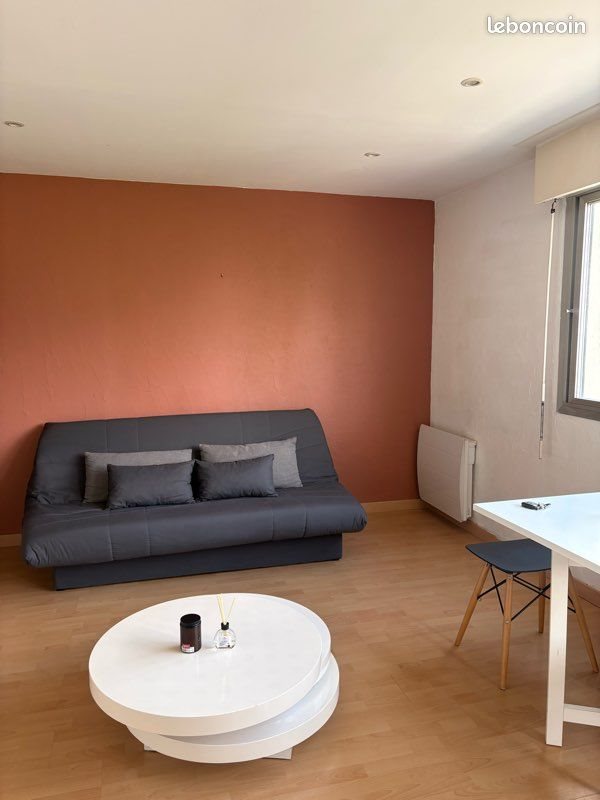 Appartement à louer, 25m², Mandelieu-la-Napoule