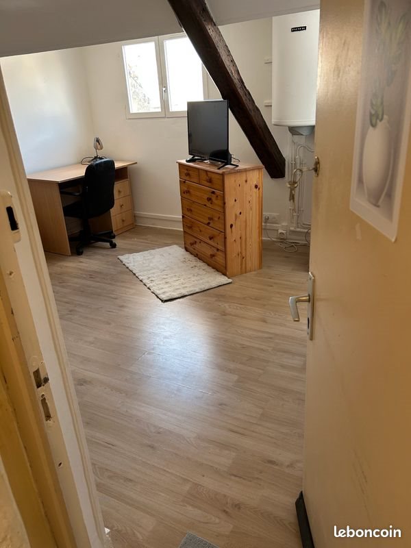 Appartement à louer, 16m², Laon
