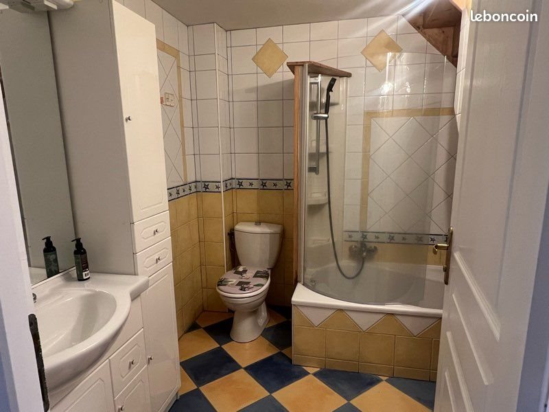 Maison à louer, 65m², La Tour-du-Crieu