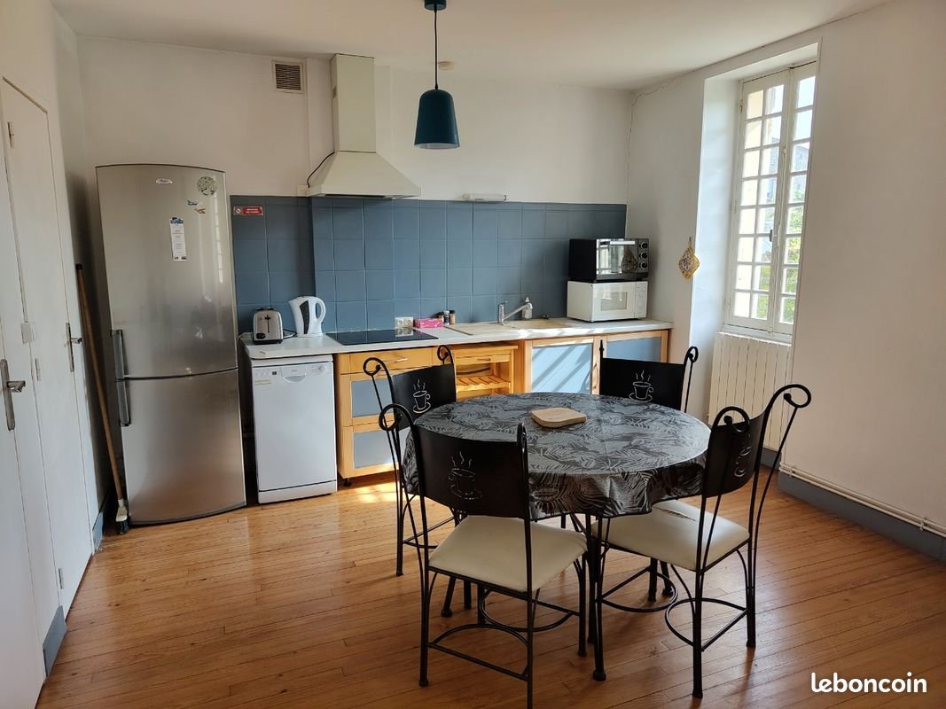 Appartement à louer, 65m², Rochefort