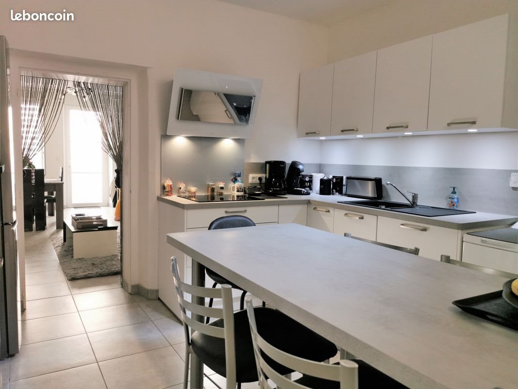 Maison à louer, 70m², Baugé