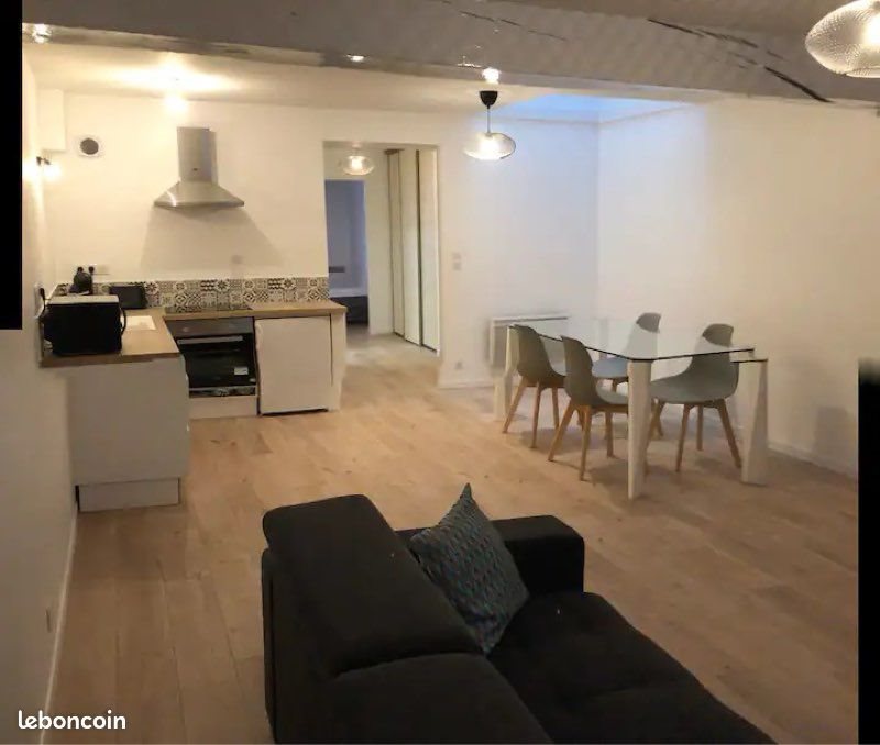 Appartement à louer, 57m², Auxerre