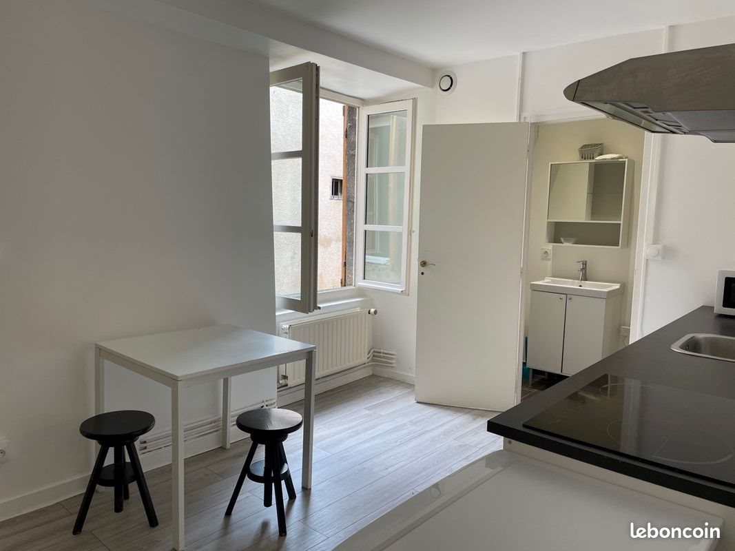 Appartement à louer, 38m², Montbrison