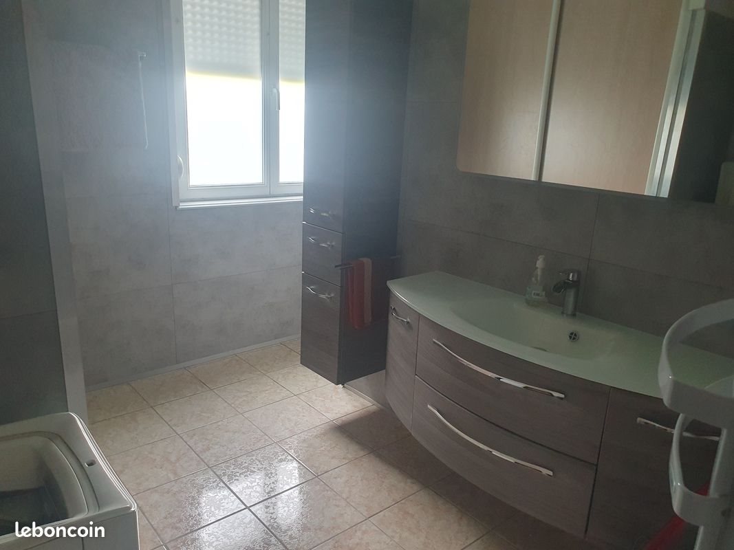 Appartement à louer, 80m², Châtenois-les-Forges