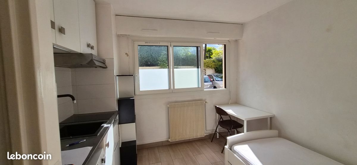 Appartement à louer, 15m², Sceaux