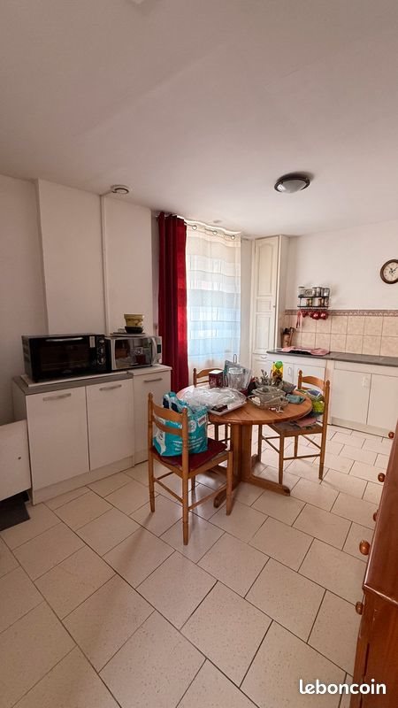 Maison à louer, 66m², Lécluse