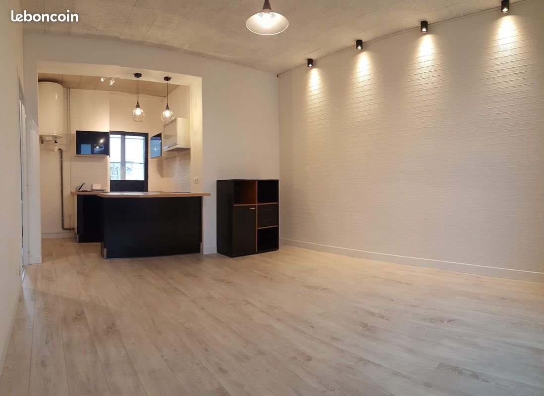Appartement à louer, 45m², Pau