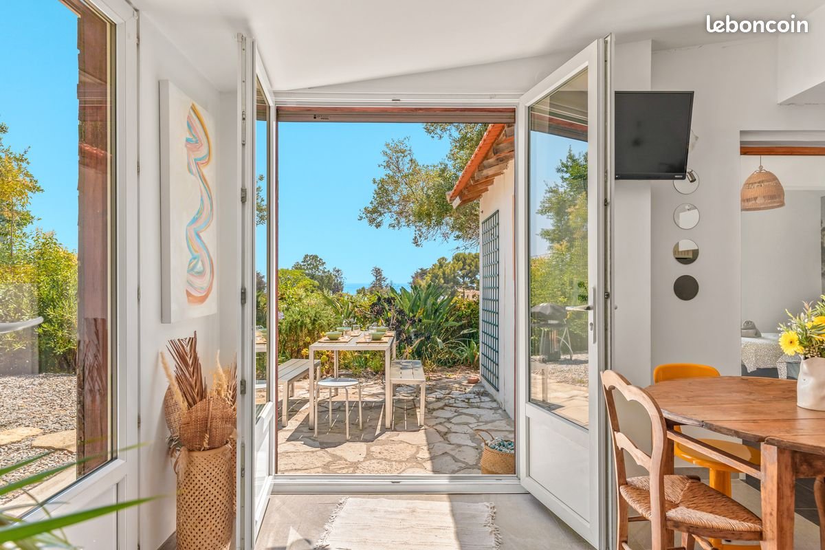 Maison à louer, 44m², Carqueiranne