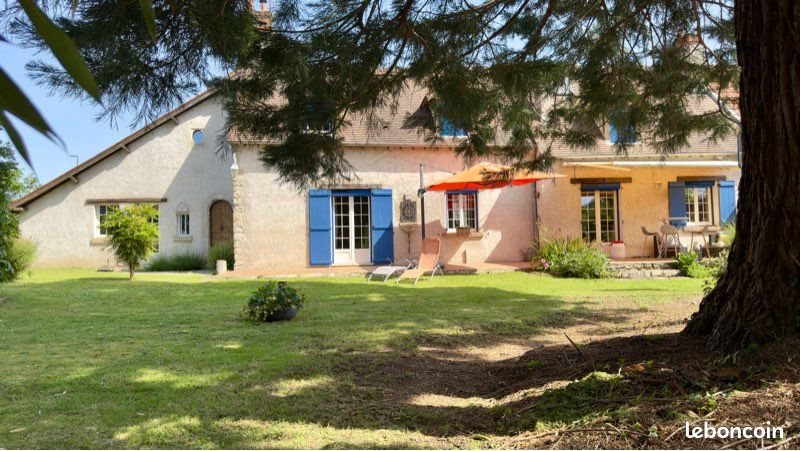 Maison à vendre, 144m², Saint-Denis-de-l'Hôtel